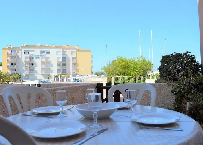 Appt 4 Couchages Cap D'agde Ct455-137 * Agde